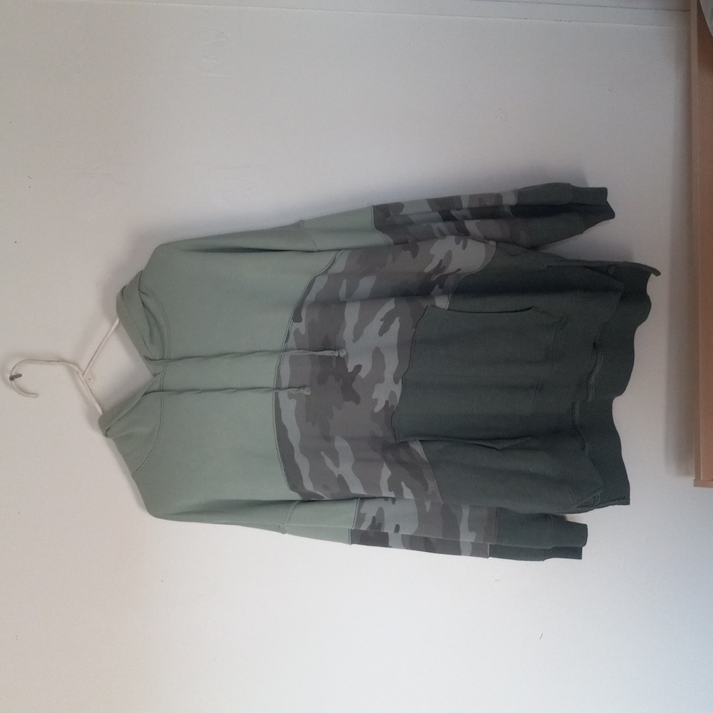American Eagle large sweatshirt hoodie